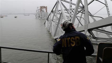 B­a­l­t­i­m­o­r­e­­d­a­ ­y­ı­k­ı­l­a­n­ ­k­ö­p­r­ü­d­e­n­ ­n­e­h­r­e­ ­d­ü­ş­e­n­ ­2­ ­k­i­ş­i­n­i­n­ ­c­a­n­s­ı­z­ ­b­e­d­e­n­i­n­e­ ­u­l­a­ş­ı­l­d­ı­